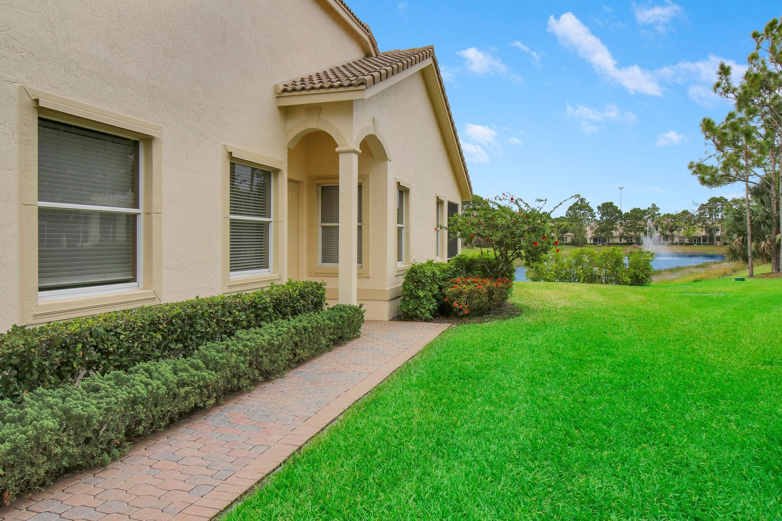 9015 Sand Shot Way, Port St Lucie, FL 34986 photo 3