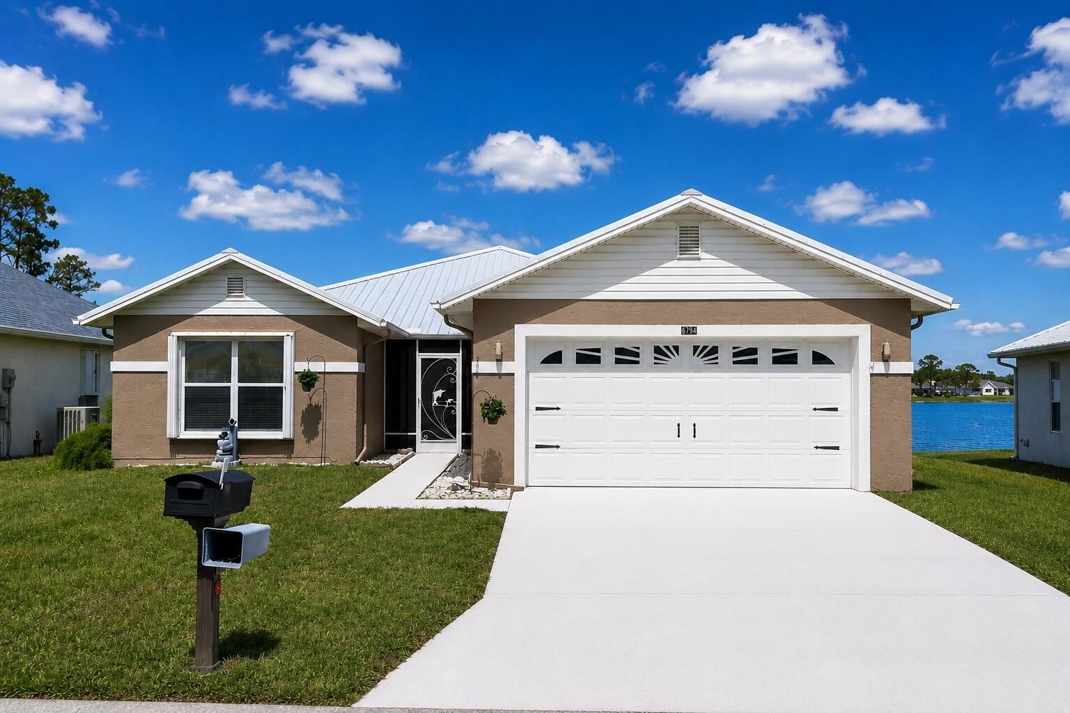6794 Picante Circle, Fort Pierce, FL 34951 photo 2