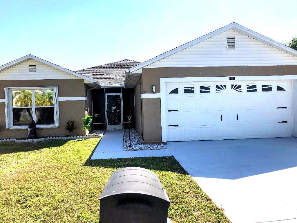 6794 Picante Circle, Fort Pierce, FL 34951 photo 3