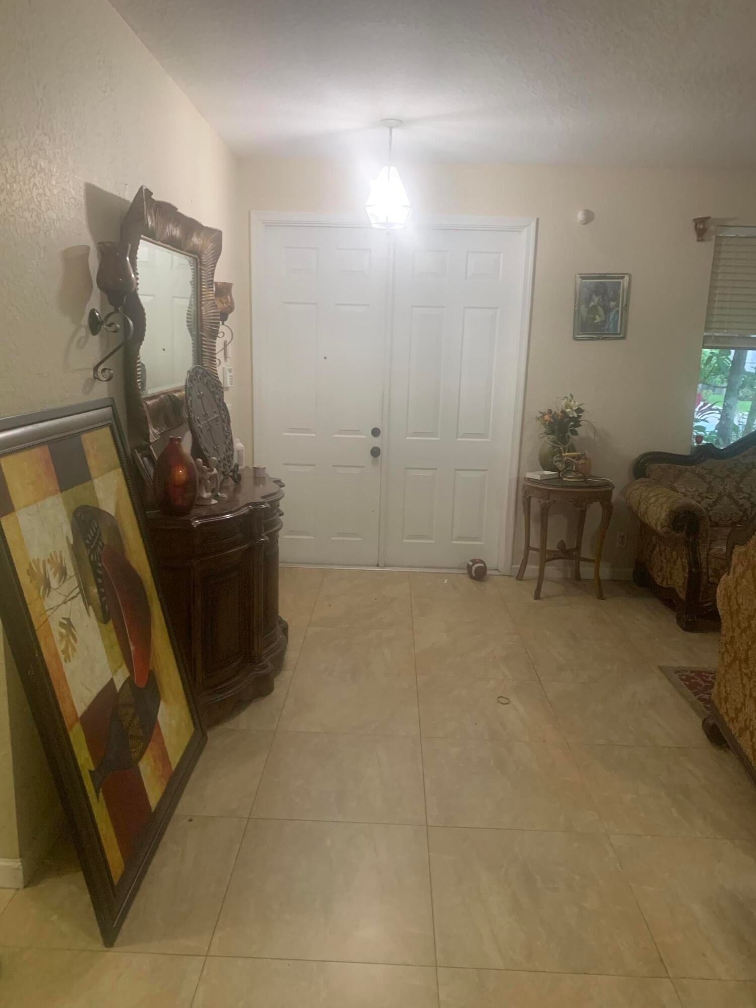 433 Gazetta Way, West Palm Beach, FL 33413 photo 2