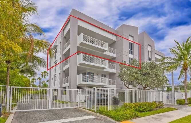 51 SE 19th Avenue #401, Deerfield Beach, FL 33441 photo 2
