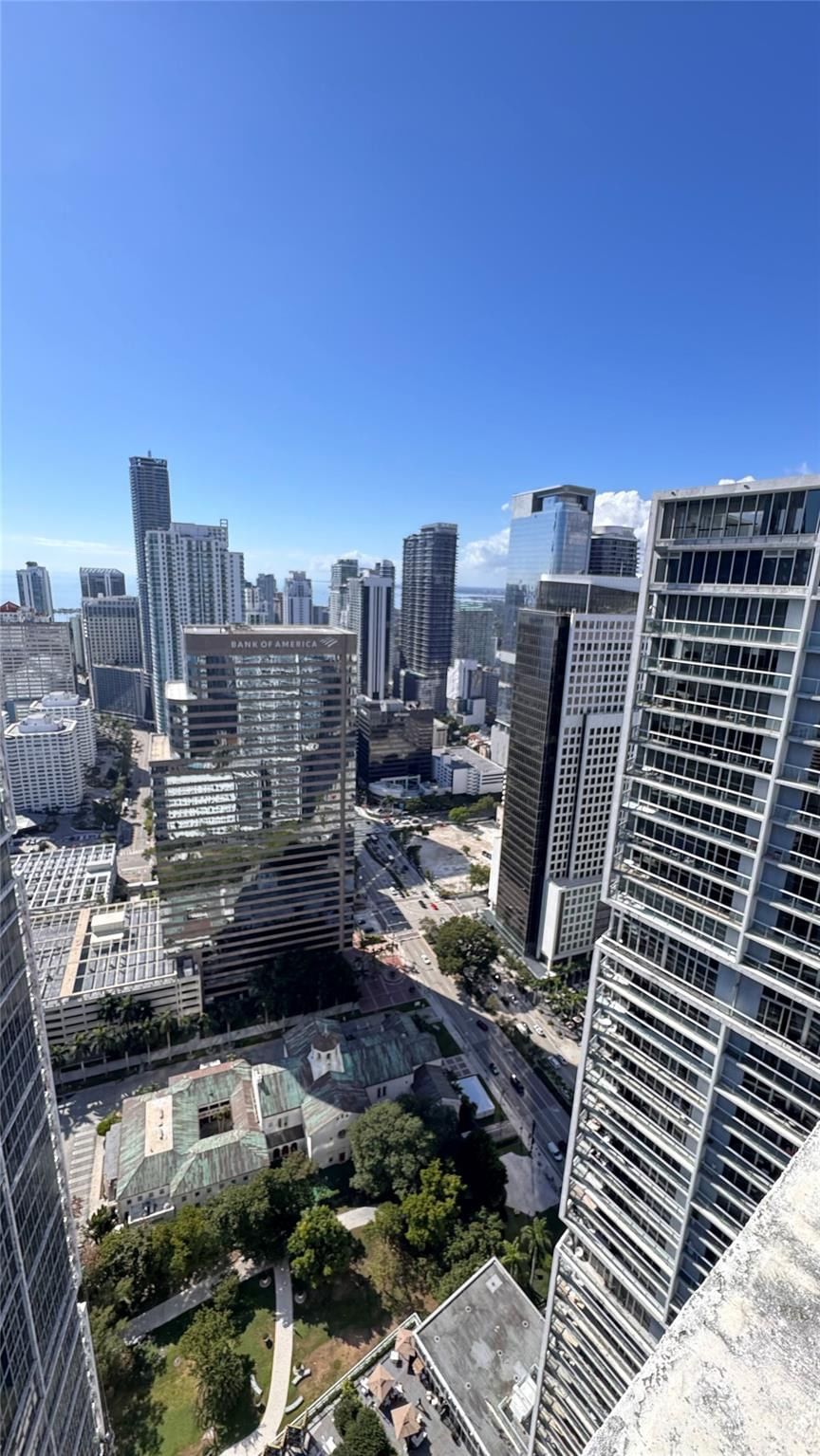 475 Brickell Avenue #4913, Miami, FL 33131 photo 2