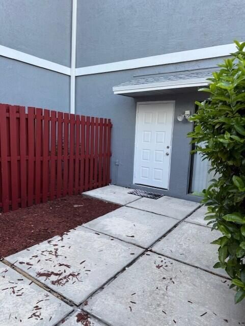 1 Crossings Circle W #C, Boynton Beach, FL 33435 photo 3