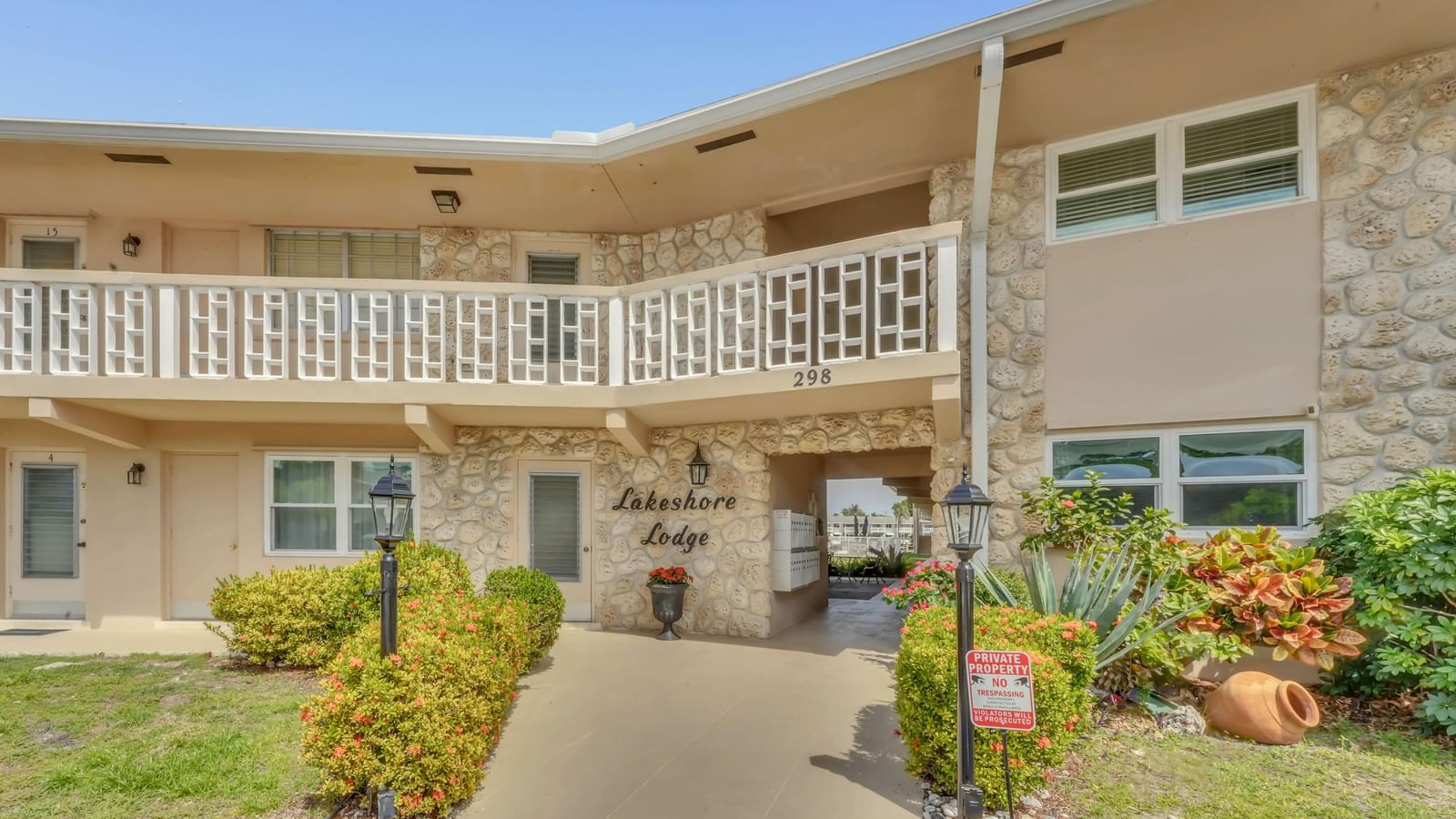 298 SE 6th Avenue #2, Pompano Beach, FL 33060 photo 2