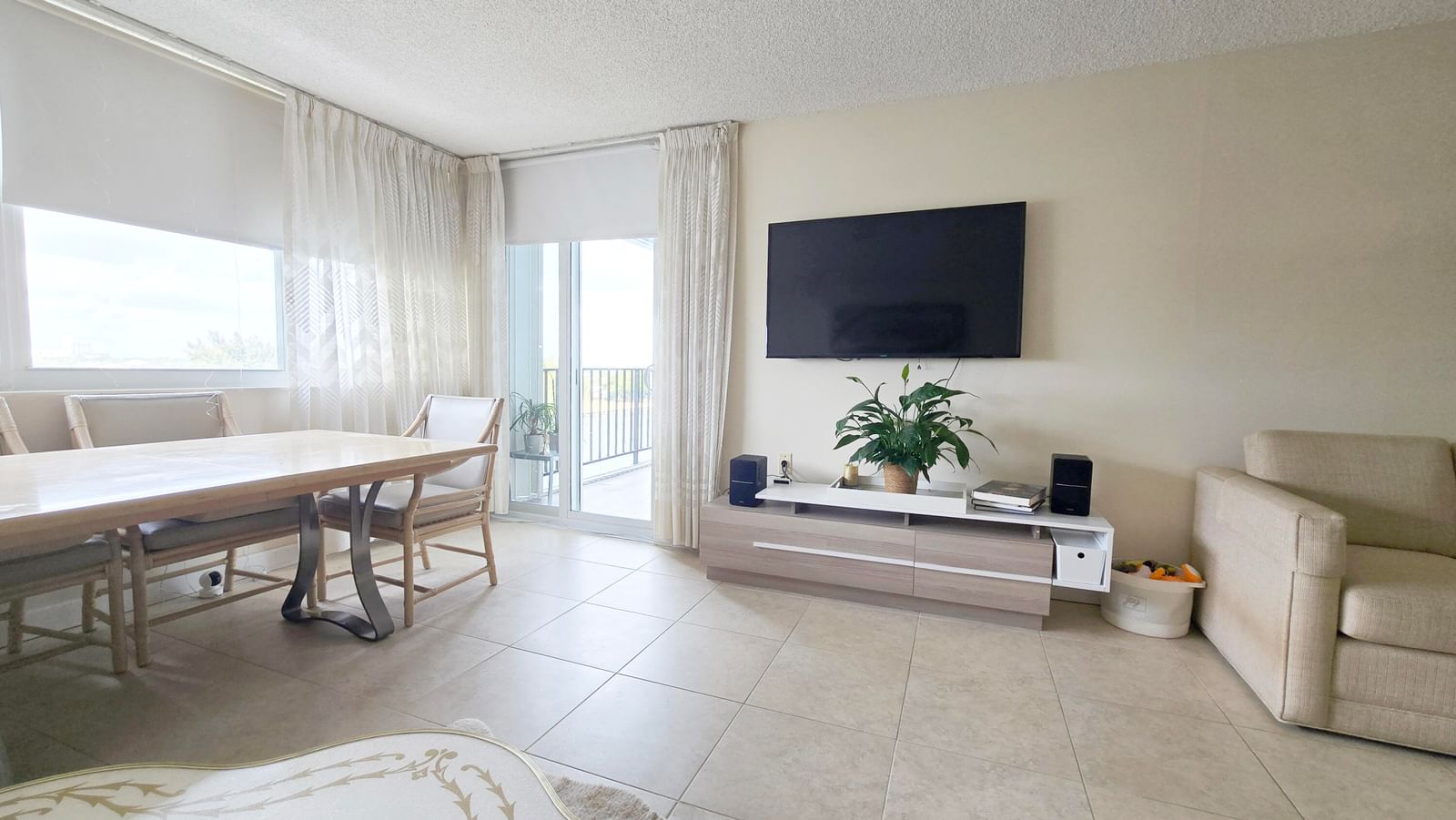 1400 S Ocean Drive #505, Hollywood, FL 33019 photo 2