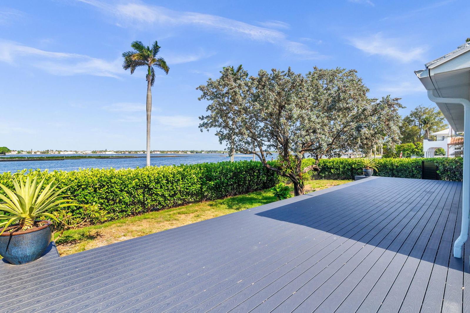 185 Almeria Road, West Palm Beach, FL 33405 photo 4