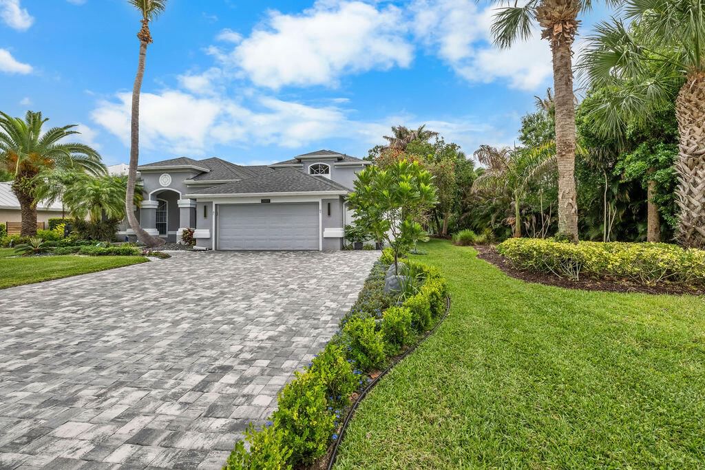 2981 NW Windemere Drive, Jensen Beach, FL 34957 photo 3