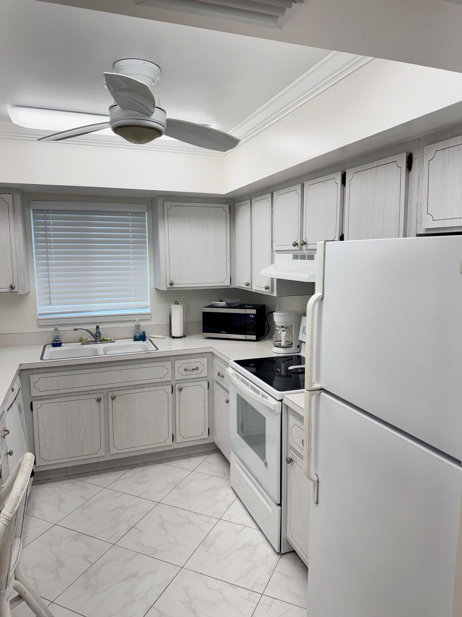 2950 SE Ocean Boulevard #8-6, Stuart, FL 34996 photo 4