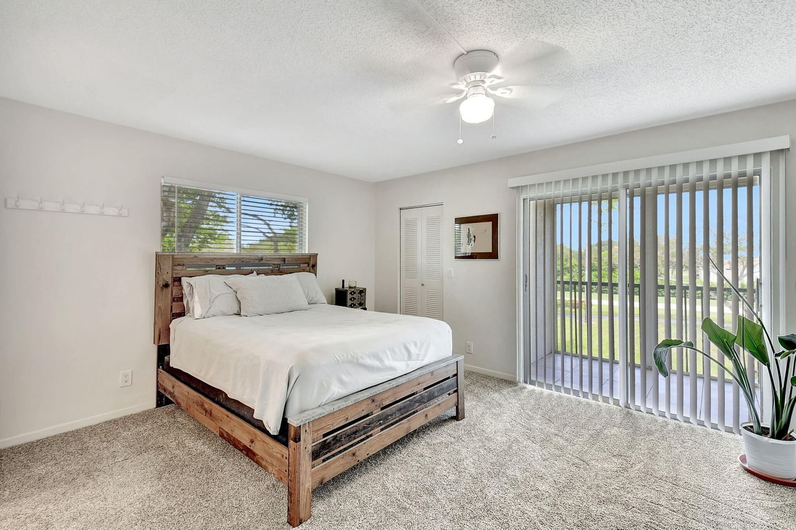 7185 Huntington Lane #301, Delray Beach, FL 33446 photo 4