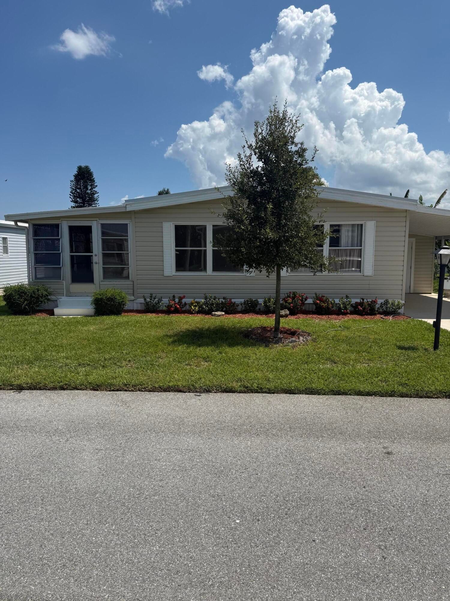 463 Onyx Way, Jensen Beach, FL 34957 photo 2