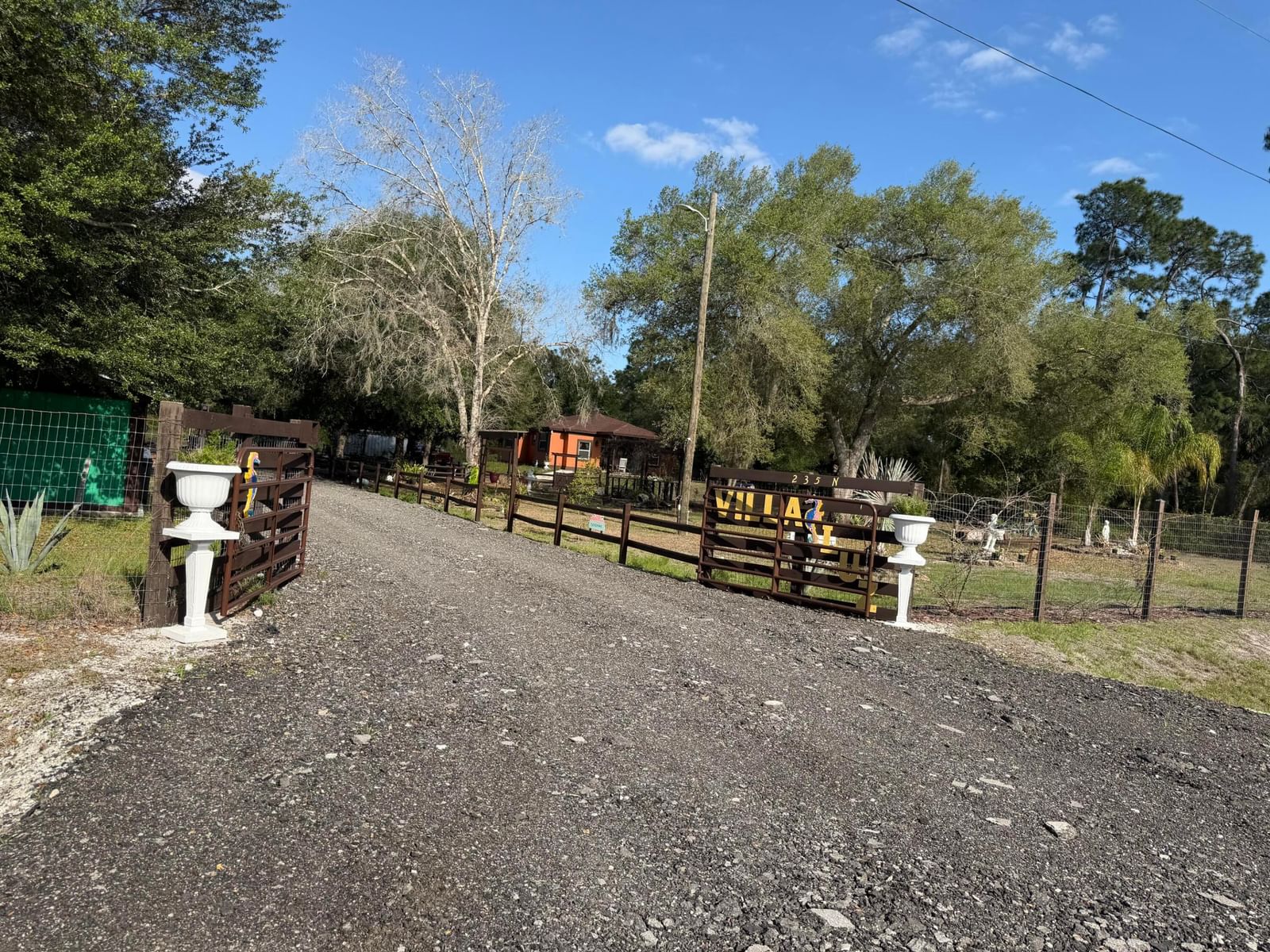 235 N Sendero Street, Clewiston, FL 33440 photo 2