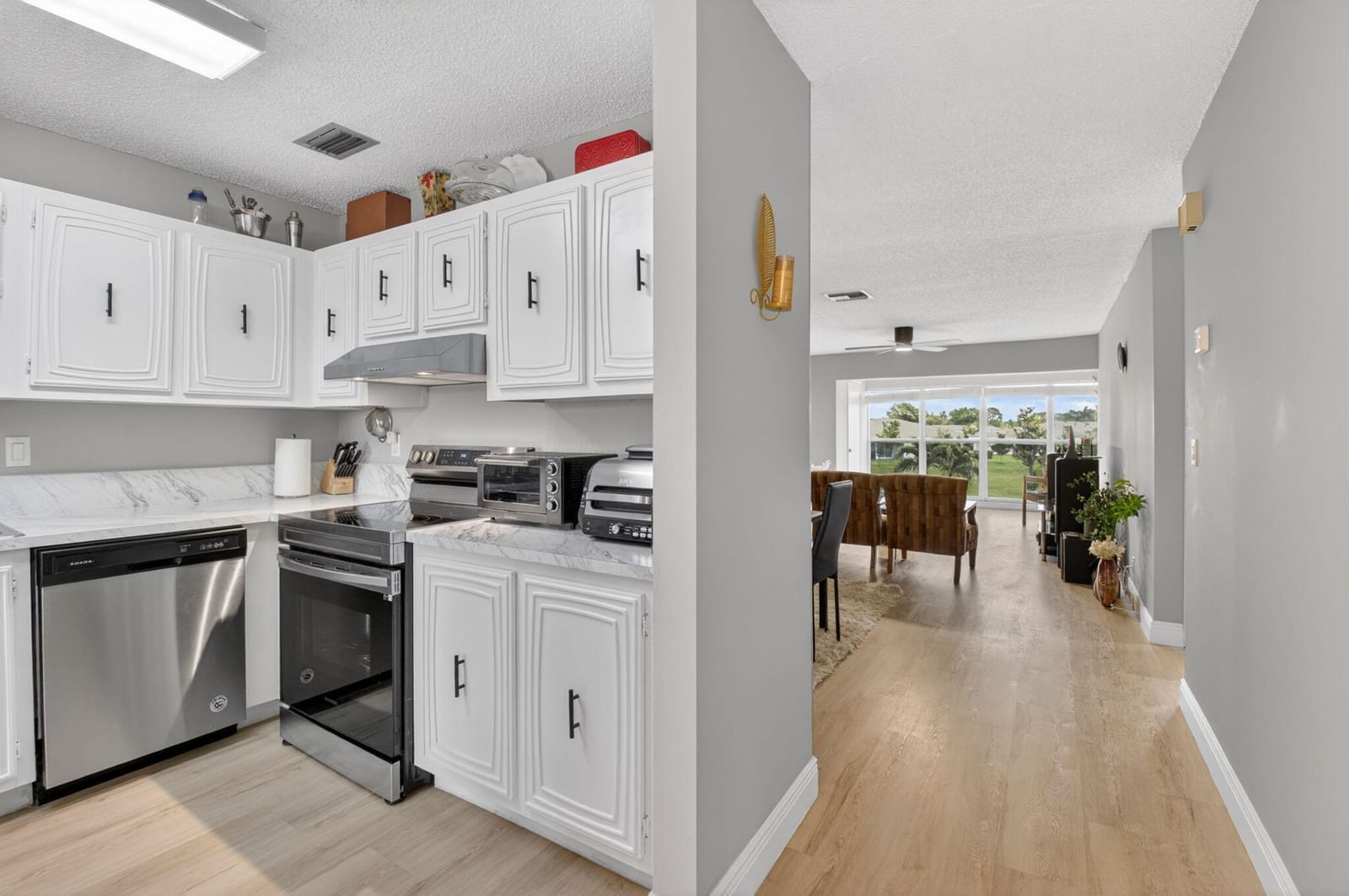 13765 Flora Place #H, Delray Beach, FL 33484 photo 5