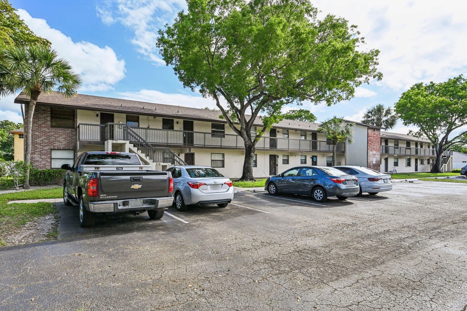 6001 Shakerwood Circle #203, Tamarac, FL 33319 photo 5
