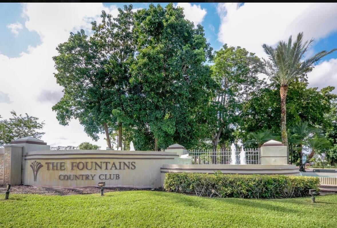 4110 Tivoli Court #202, Lake Worth, FL 33467 photo 3