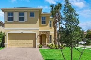 1300 NW Fiorenza Court, Port St Lucie, FL 34986 photo 2