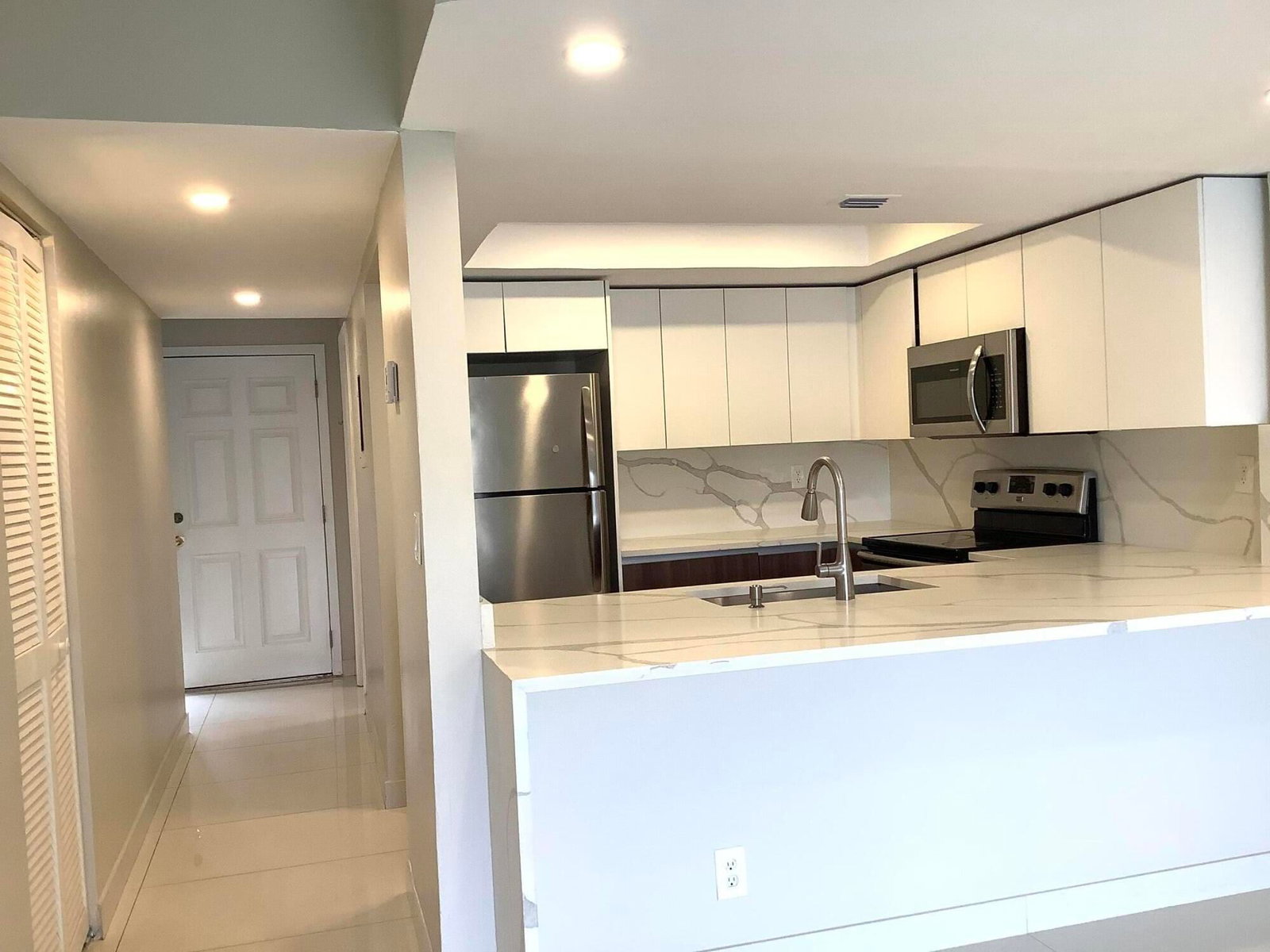 65 Deer Creek Road #H203, Deerfield Beach, FL 33442 photo 4