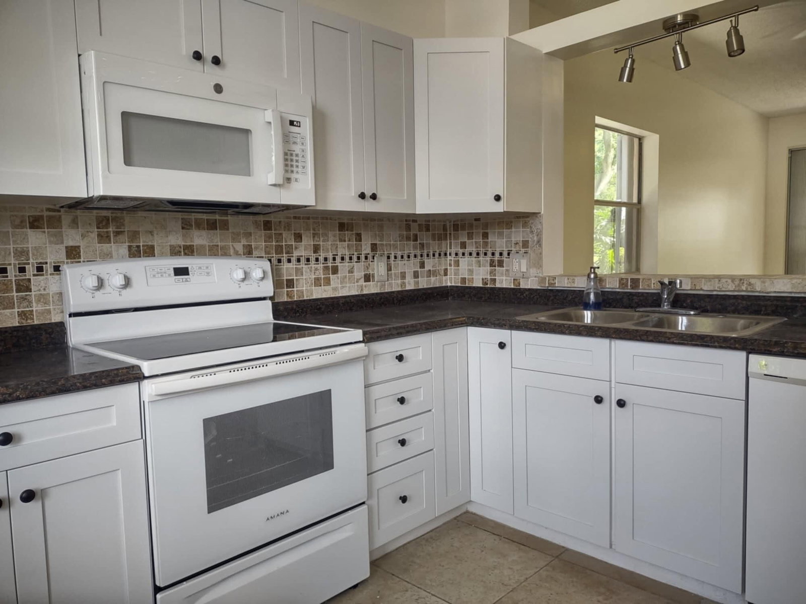 18081 SE Country Club Drive #Apt 341, Jupiter, FL 33469 photo 3