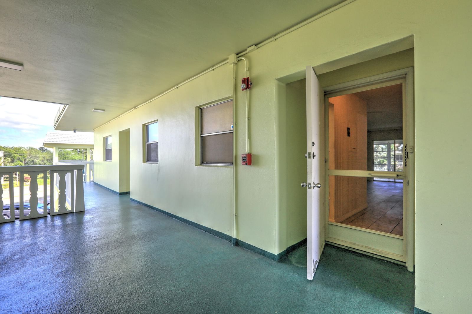 1100 Ponce De Leon Circle #305, Vero Beach, FL 32960 photo 3