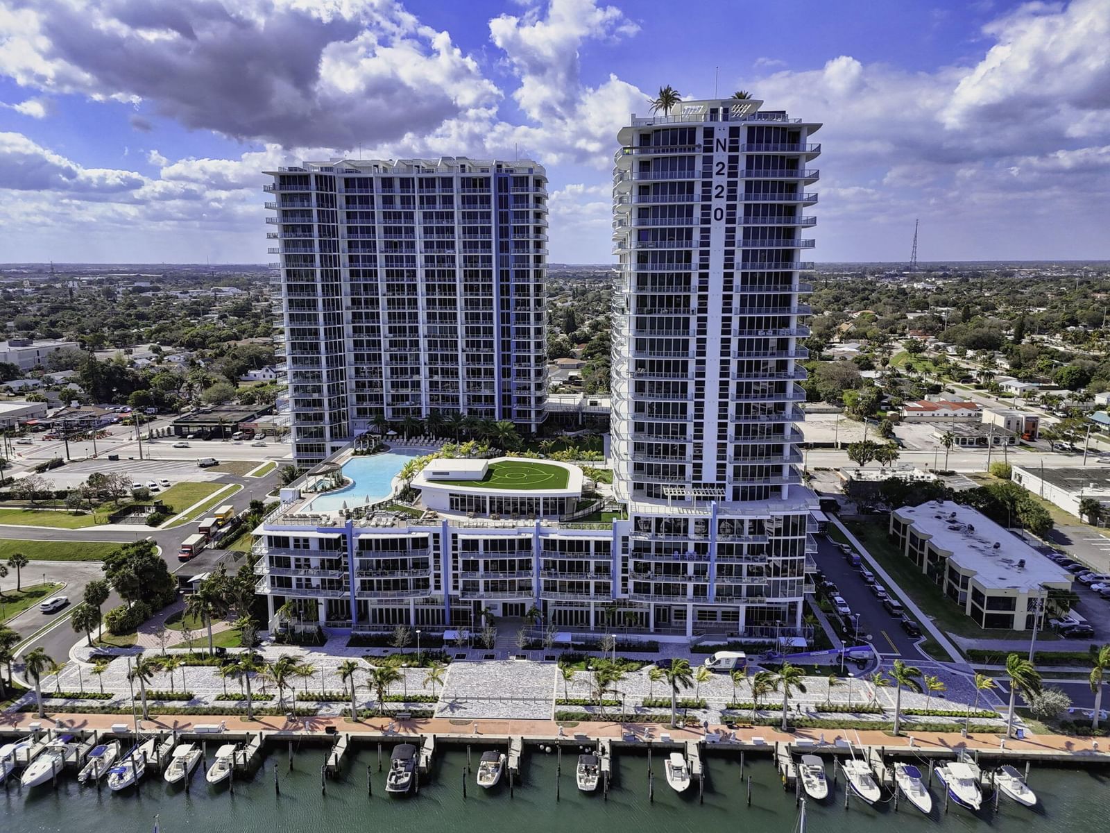 220 Lake Shore Drive #609, Lake Park, FL 33403 photo 3