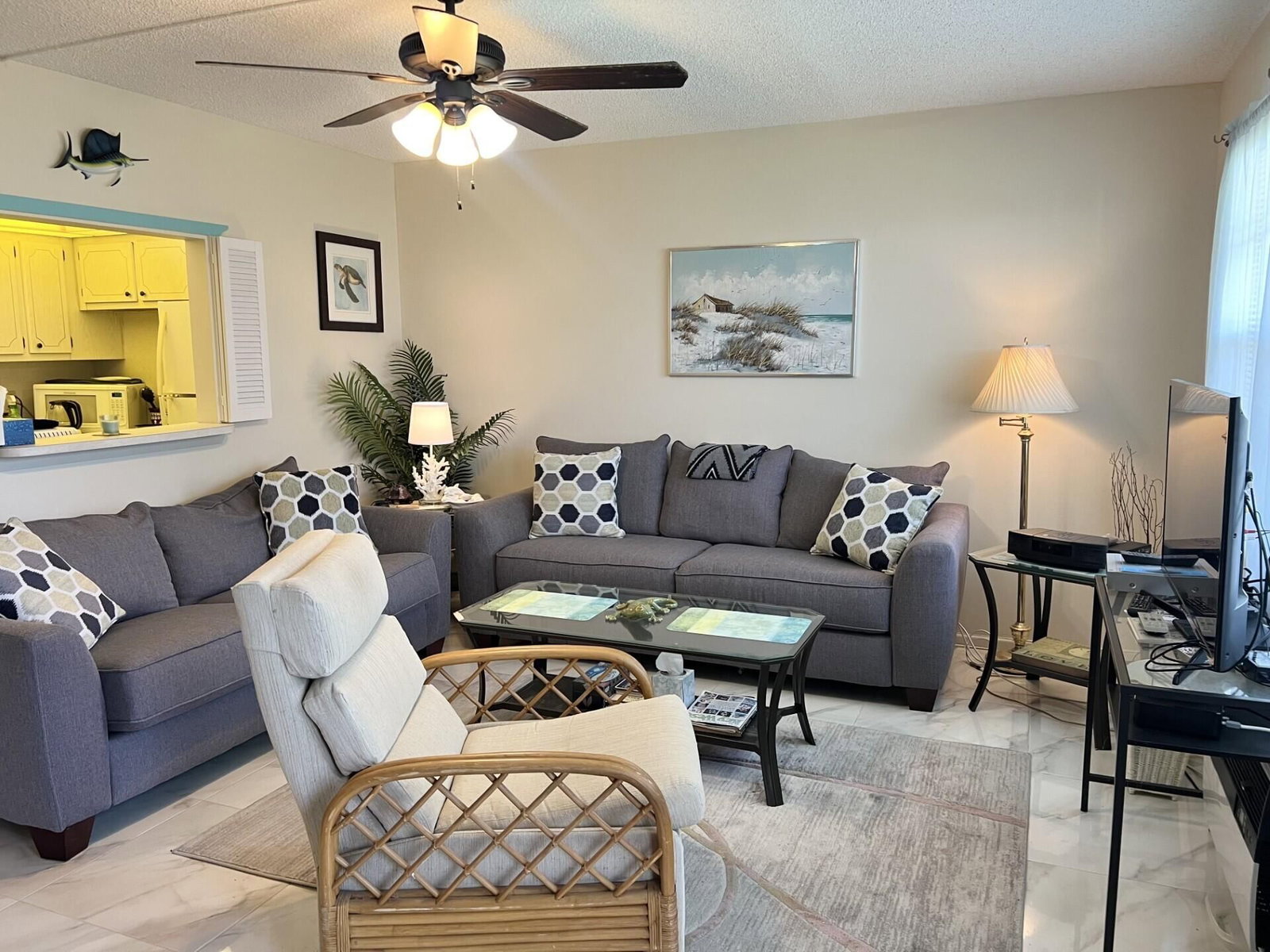 3 Islewood A #3, Deerfield Beach, FL 33442 photo 2