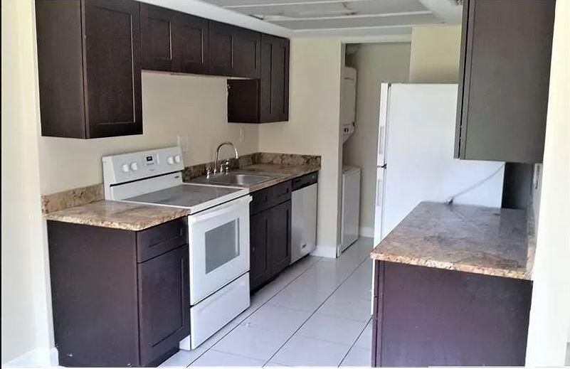 5710 NW 21st Street #36-b, Lauderhill, FL 33313 photo 3