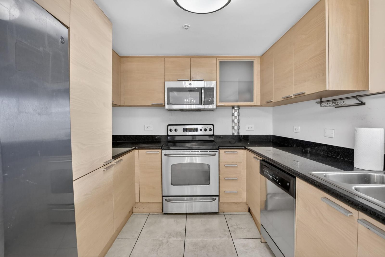 140 S Dixie Highway #819, Hollywood, FL 33020 photo 3