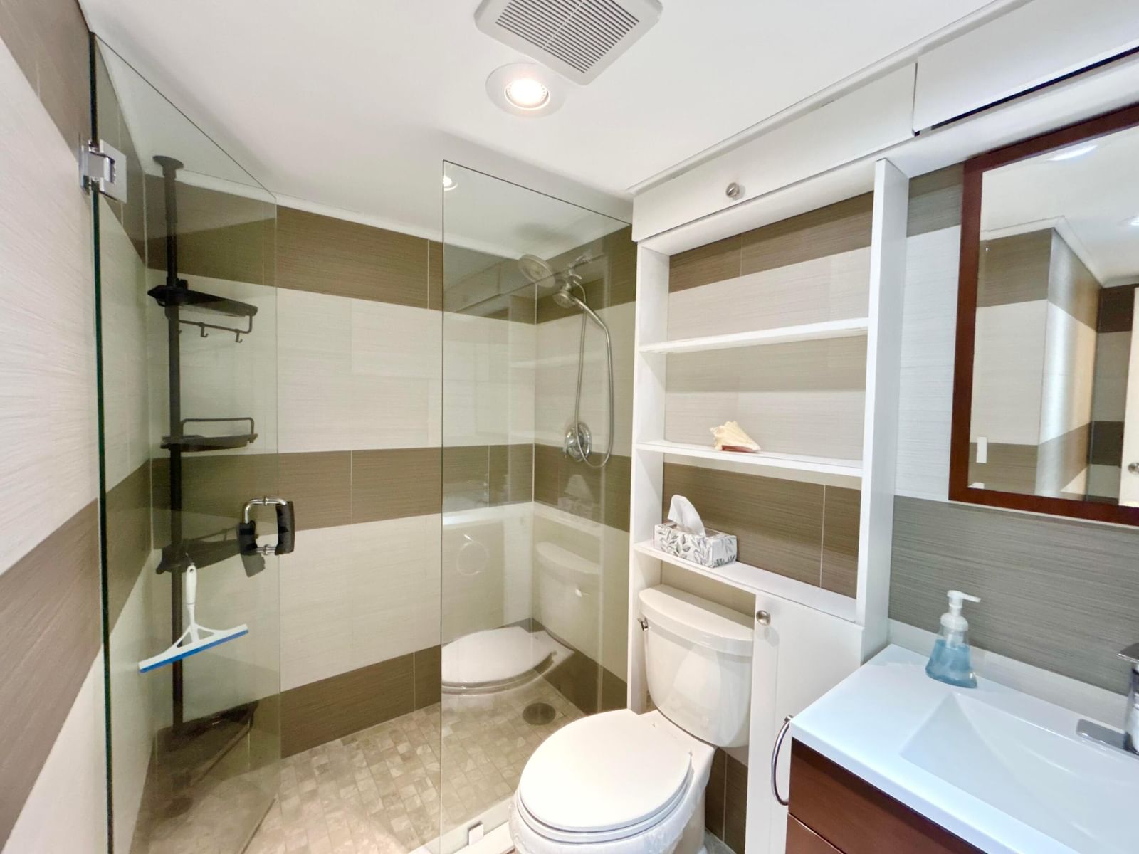 223 Pine Hov Circle #C-2, Greenacres, FL 33463 photo 4