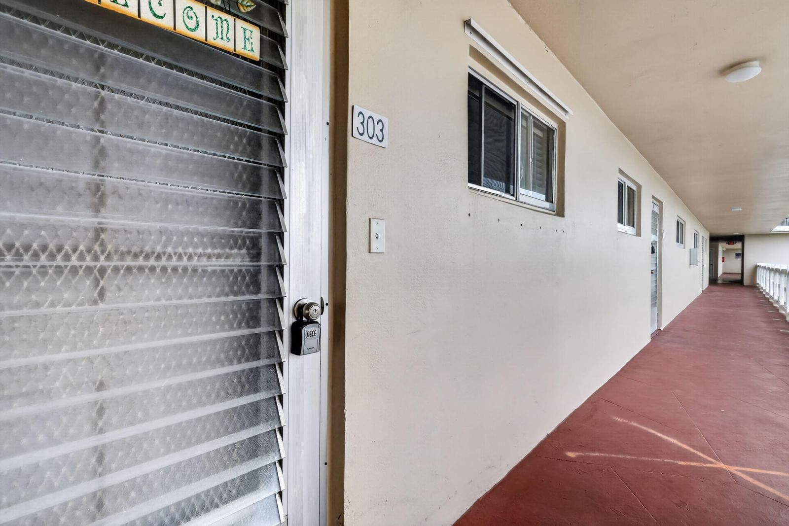 2770 S Garden Dr Dr S #303, Lake Worth, FL 33461 photo 2