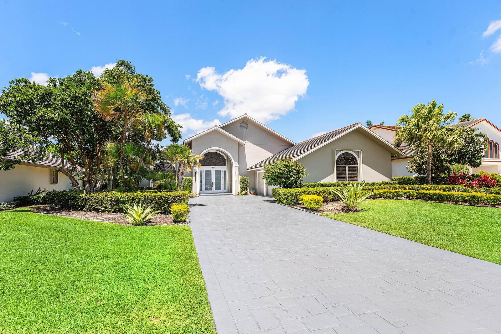 6415 Brandon Street, Palm Beach Gardens, FL 33418 photo 3