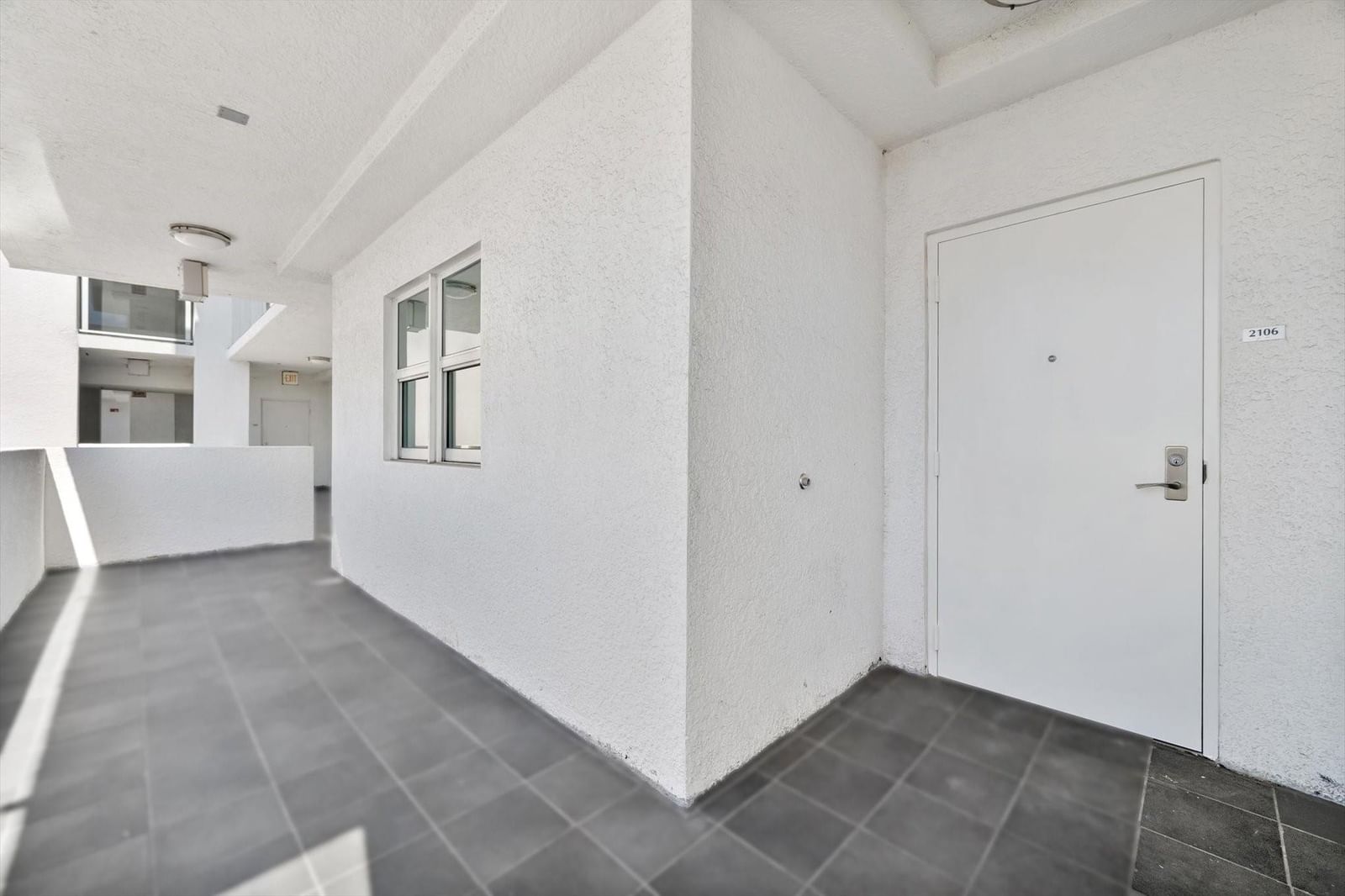 15051 Royal Oaks Lane #2106, North Miami, FL 33181 photo 2