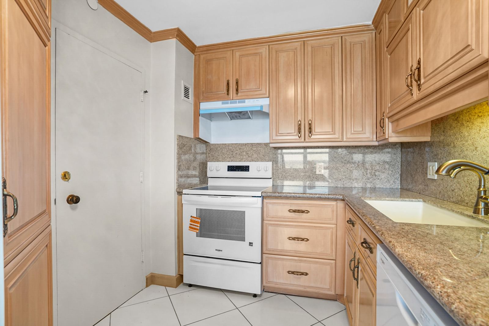 111 N Pompano Beach Boulevard #1609, Pompano Beach, FL 33062 photo 4