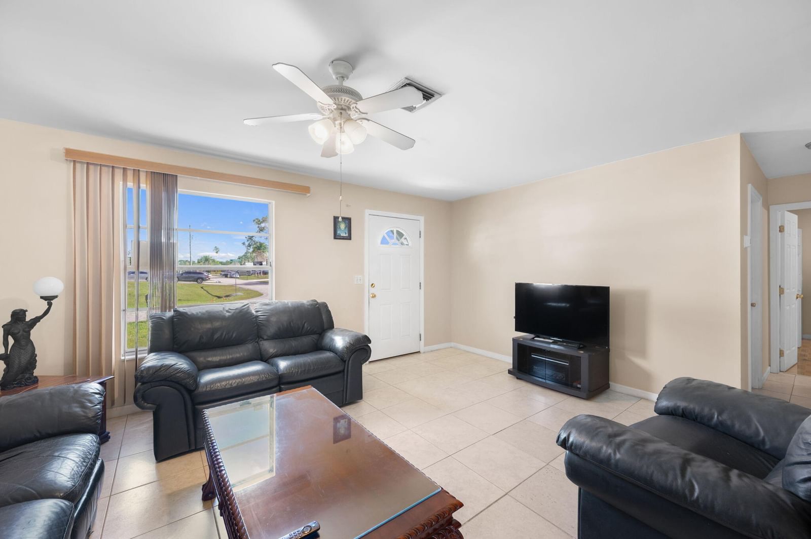 113 SW Starfish Avenue, Port St Lucie, FL 34984 photo 2