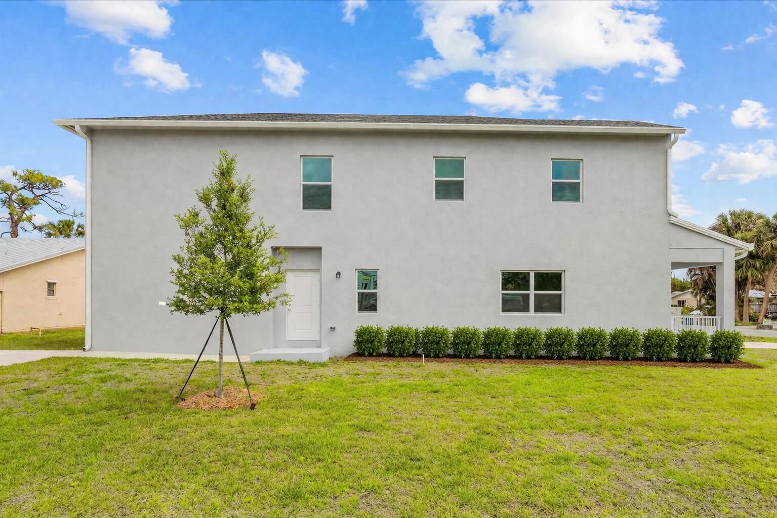 2575 SE Bonita Street, Stuart, FL 34997 photo 3