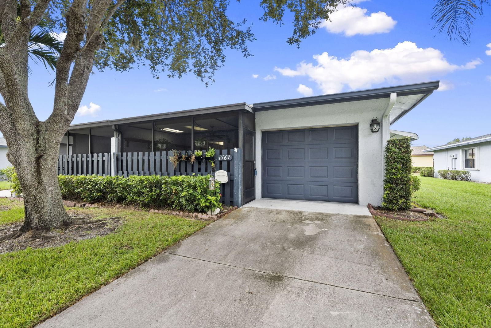1767 S Dovetail Drive #R, Fort Pierce, FL 34982 photo 2