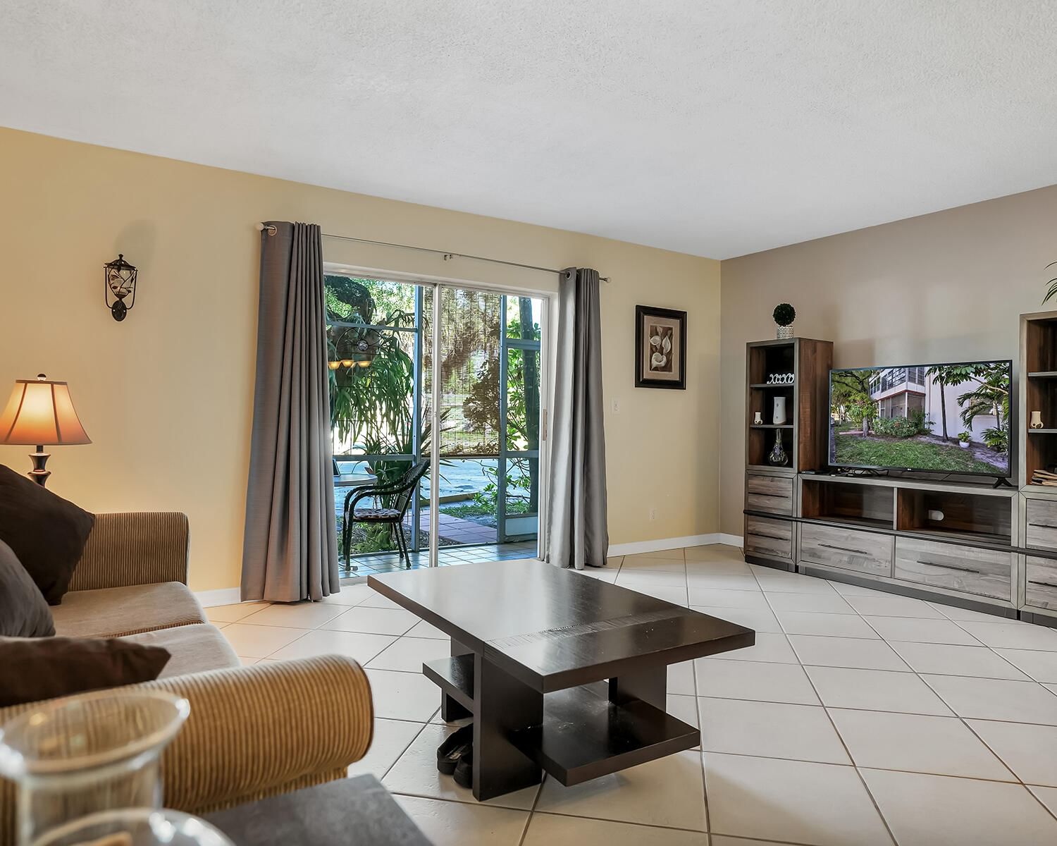 2061 NW 47th Terrace #103, Lauderhill, FL 33313 photo 4