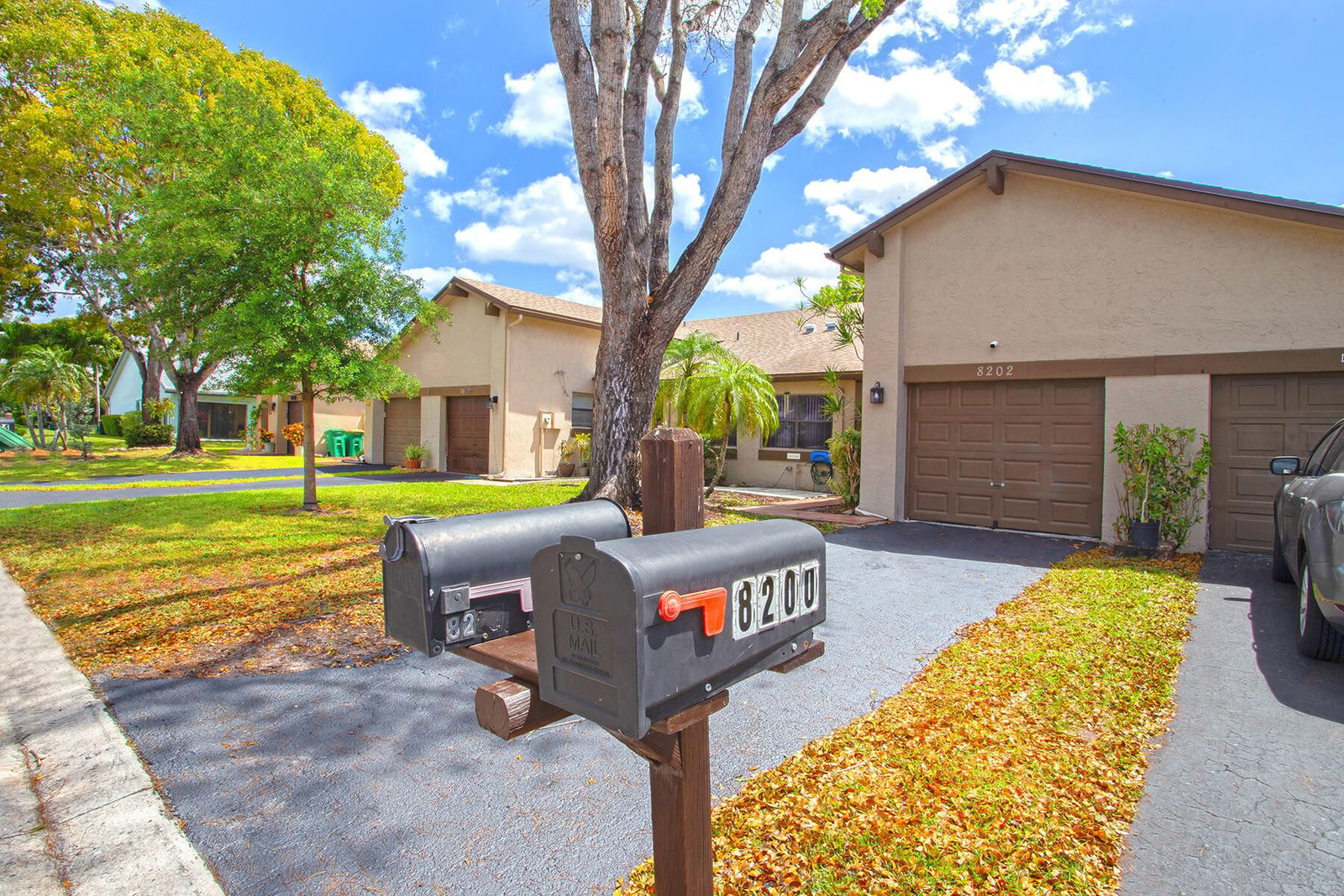 8202 NW 100th Drive, Tamarac, FL 33321 photo 2