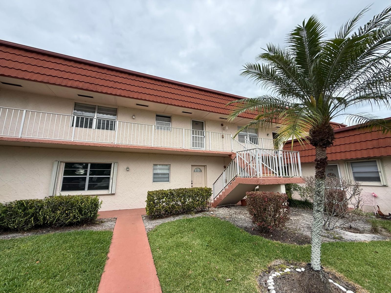 12009 Poinciana Boulevard #207, Royal Palm Beach, FL 33411 photo 3