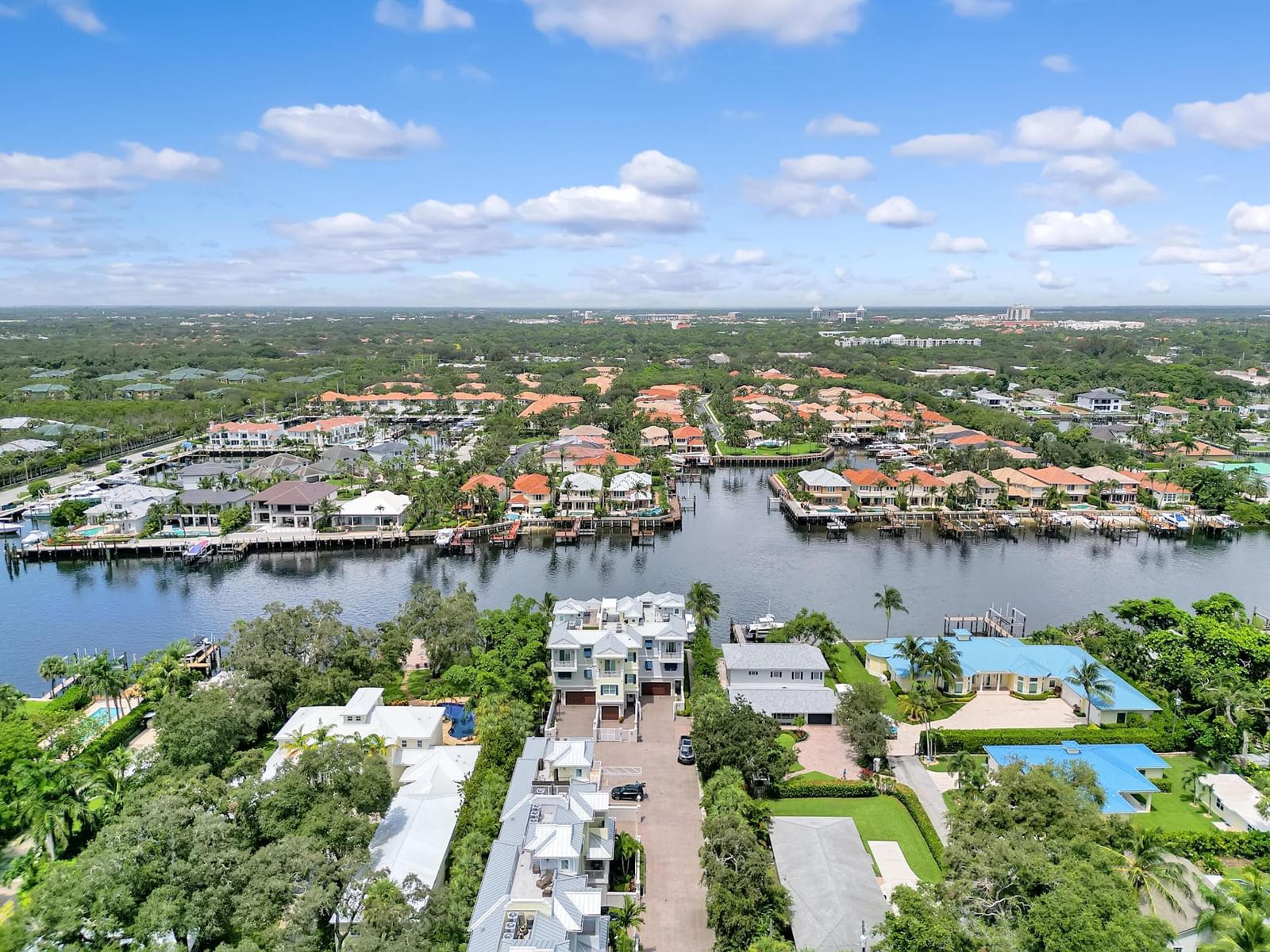 1045 Harbor Villas Drive #5, North Palm Beach, FL 33408 photo 2