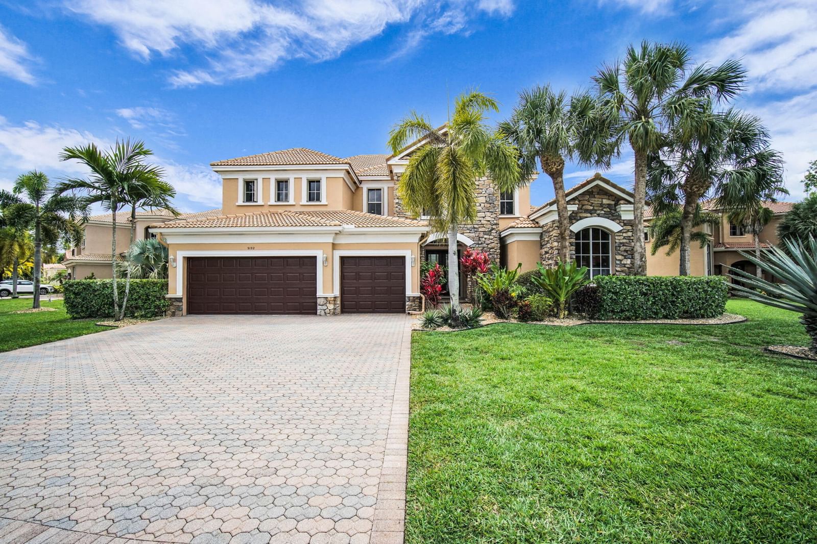 9192 Pineville Drive, Lake Worth, FL 33467 photo 3