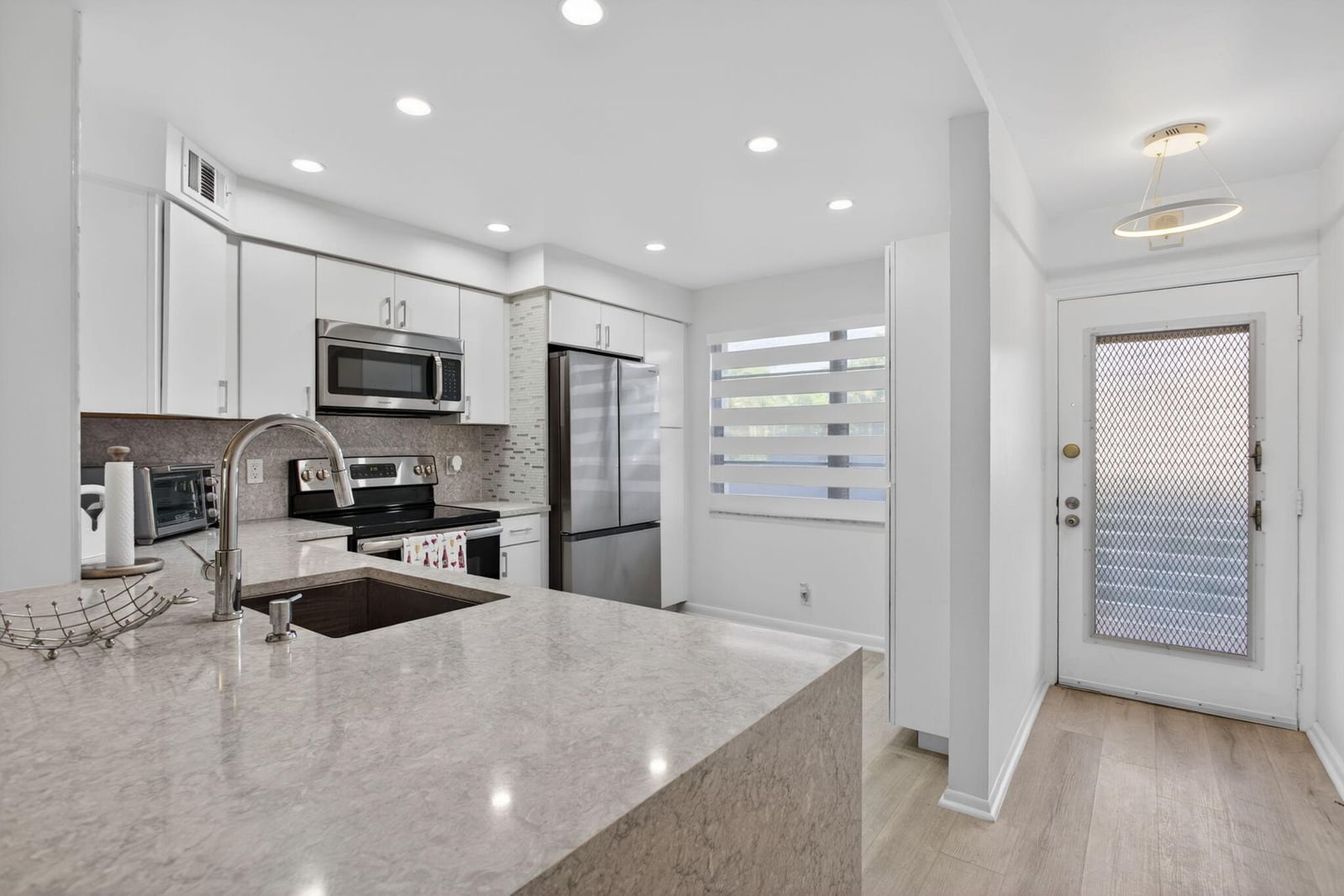 3201 Portofino Point #F1, Coconut Creek, FL 33066 photo 2