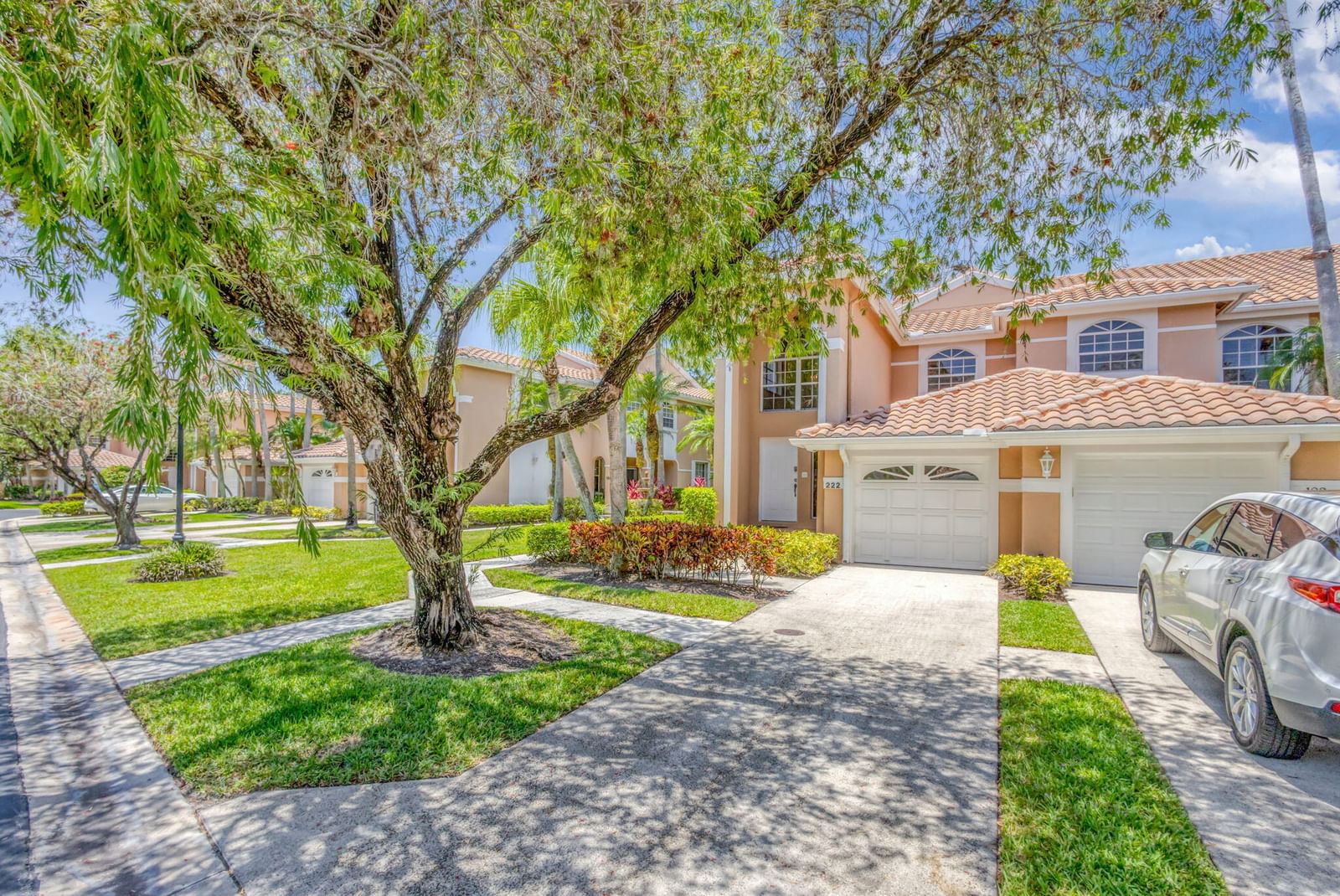 222 Legendary Circle, Palm Beach Gardens, FL 33418 photo 2