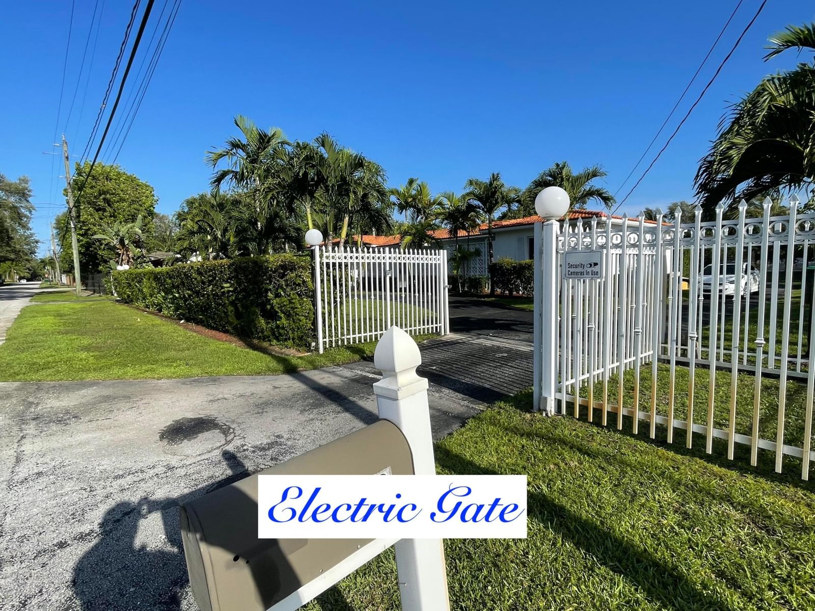 88 NE 154th Street, North Miami Beach, FL 33162 photo 2