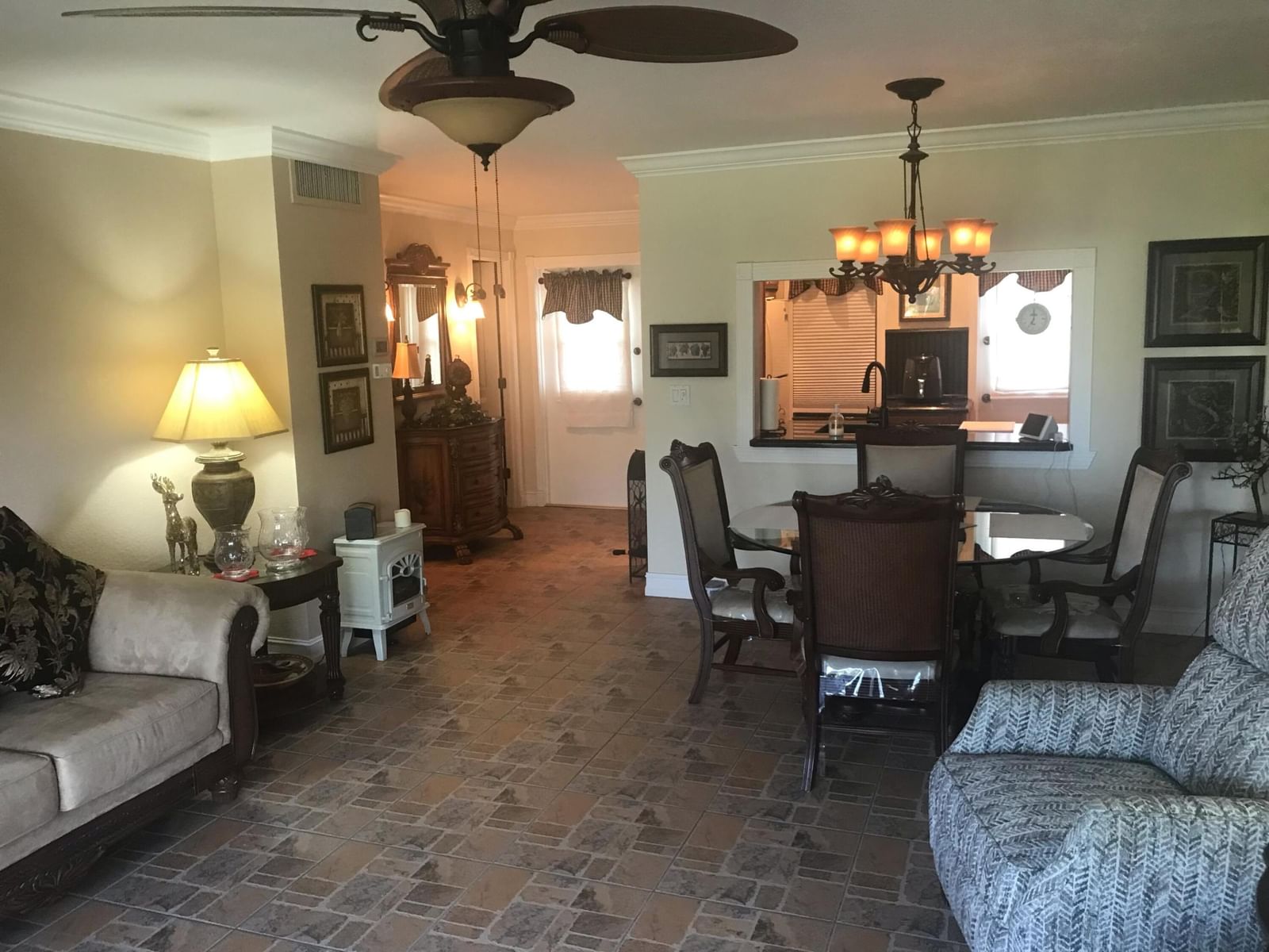 700 NE 14th Avenue #404, Hallandale Beach, FL 33009 photo 4