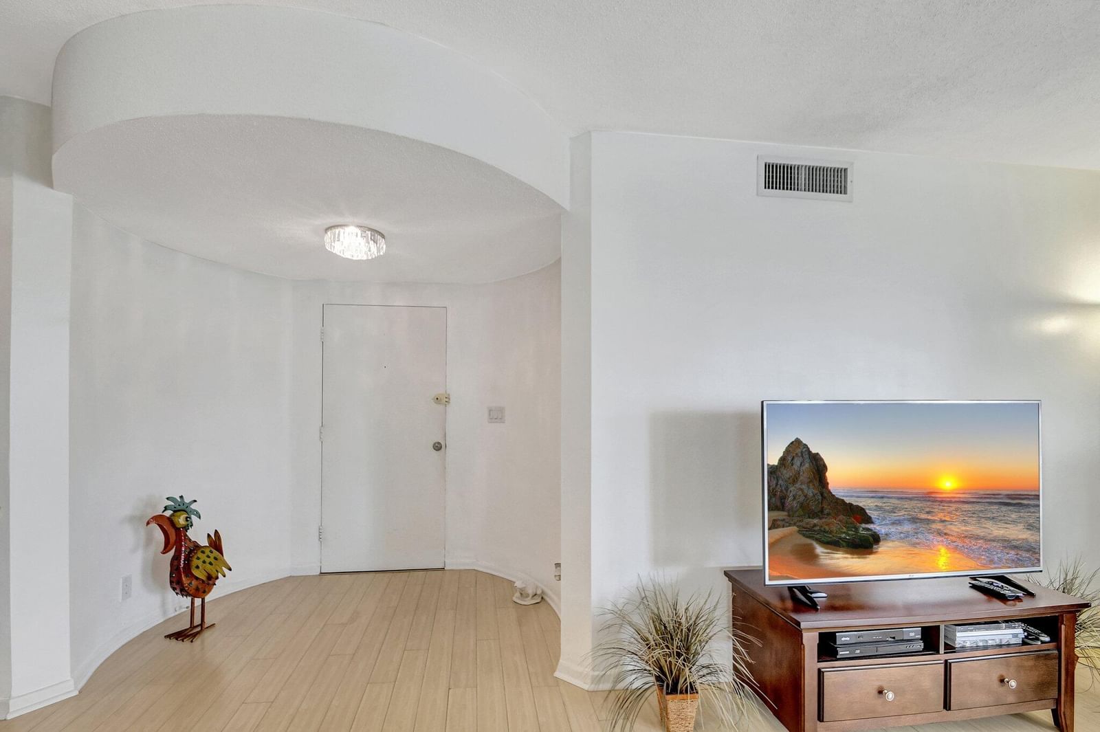 3475 S Ocean Boulevard #116, Palm Beach, FL 33480 photo 2