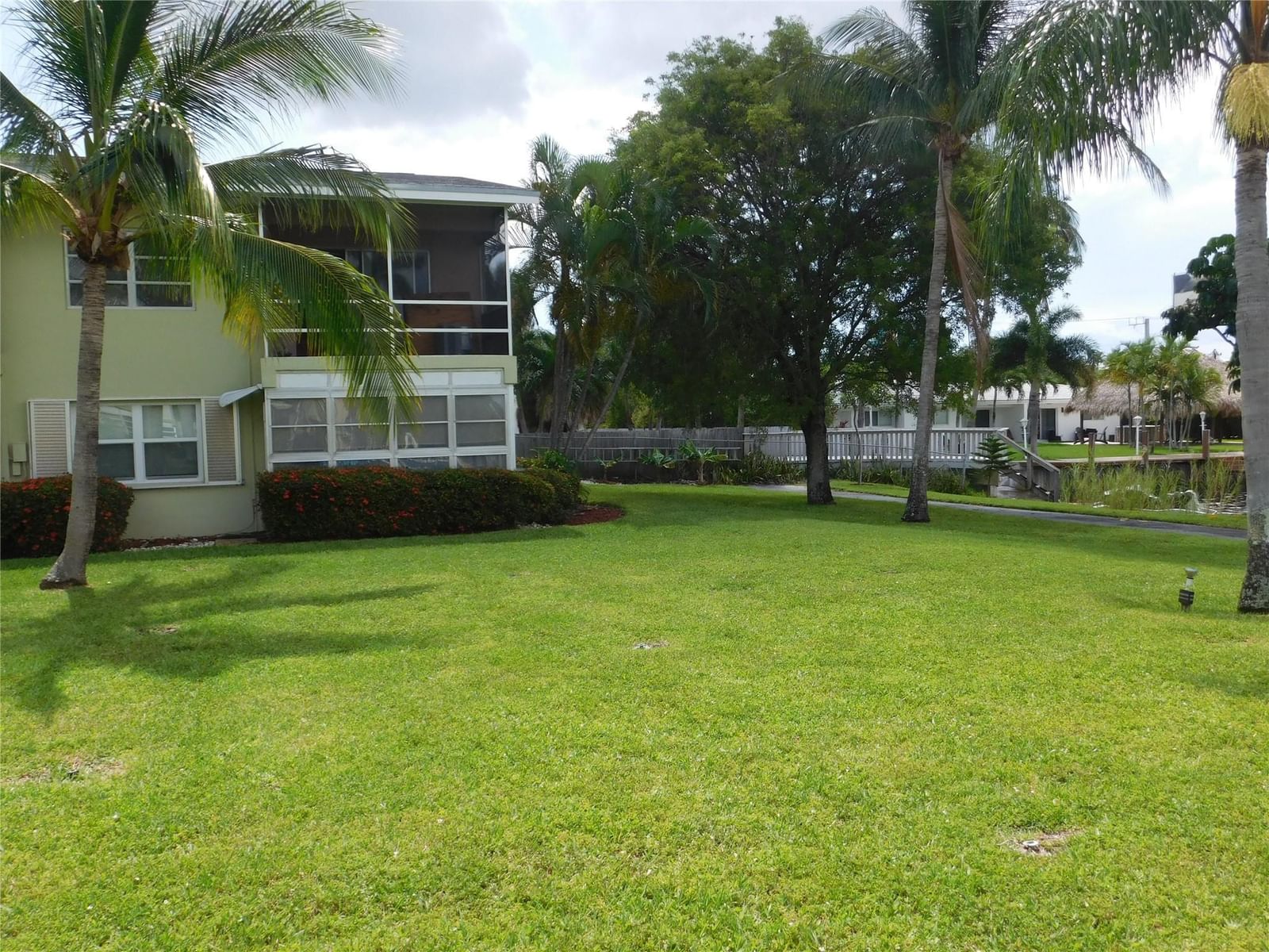 960 Crystal Lake Drive #201, Deerfield Beach, FL 33064 photo 5