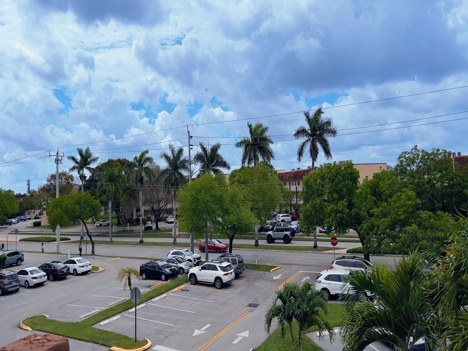 8901 Sunrise Lakes Boulevard #307, Sunrise, FL 33322 photo 3