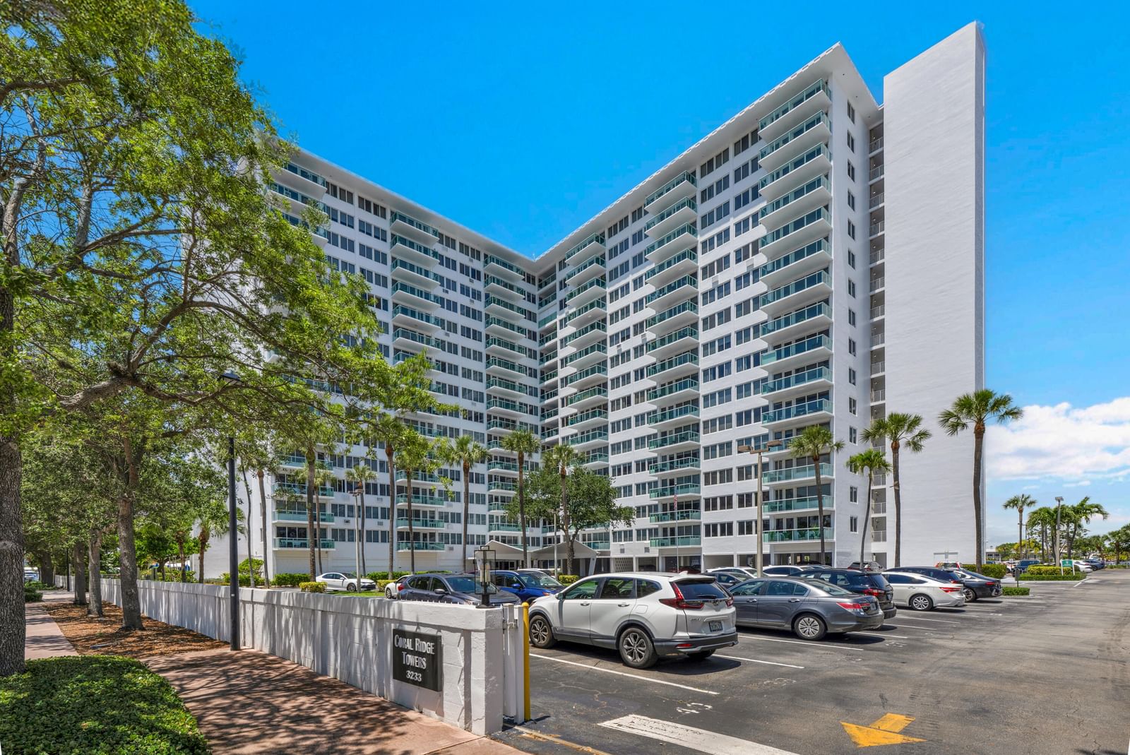 3233 NE 34th Street #1406, Fort Lauderdale, FL 33308 photo 2