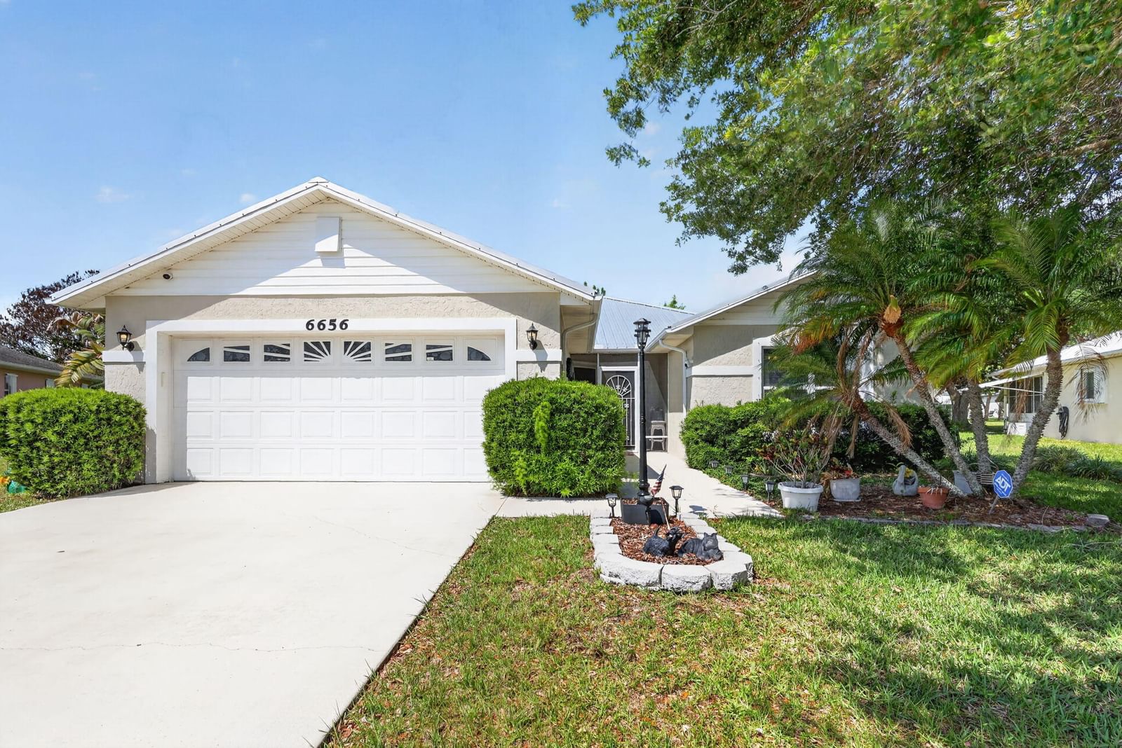 6656 Picante Circle, Fort Pierce, FL 34951 photo 2
