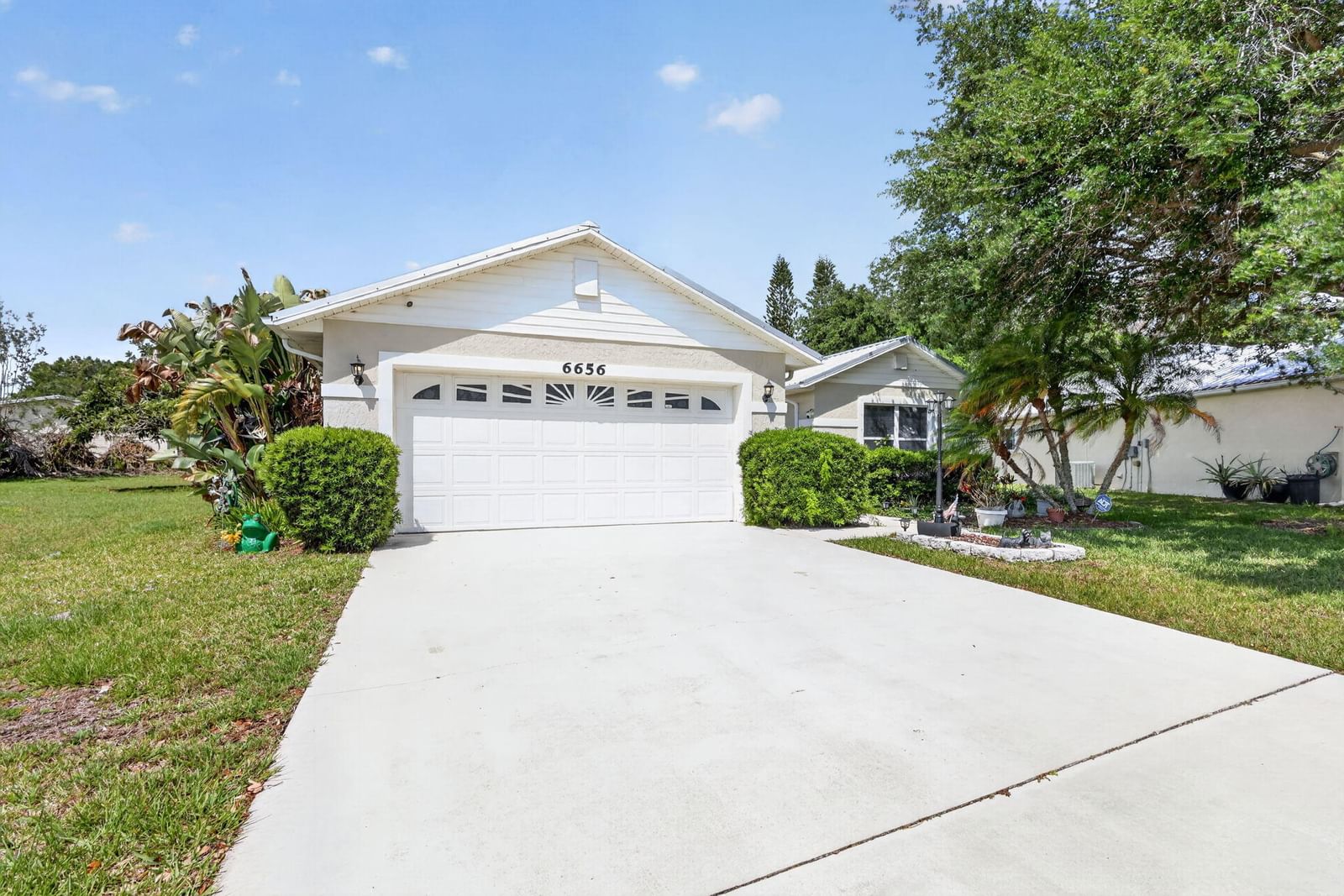 6656 Picante Circle, Fort Pierce, FL 34951 photo 3
