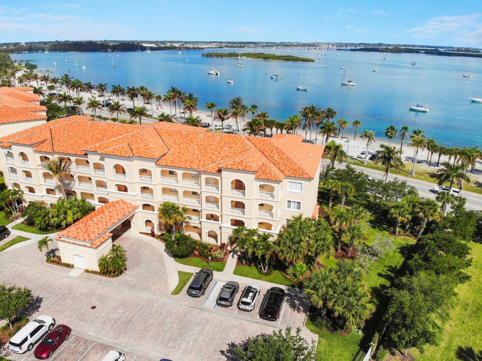 36 Harbour Isle Drive W #205, Fort Pierce, FL 34949